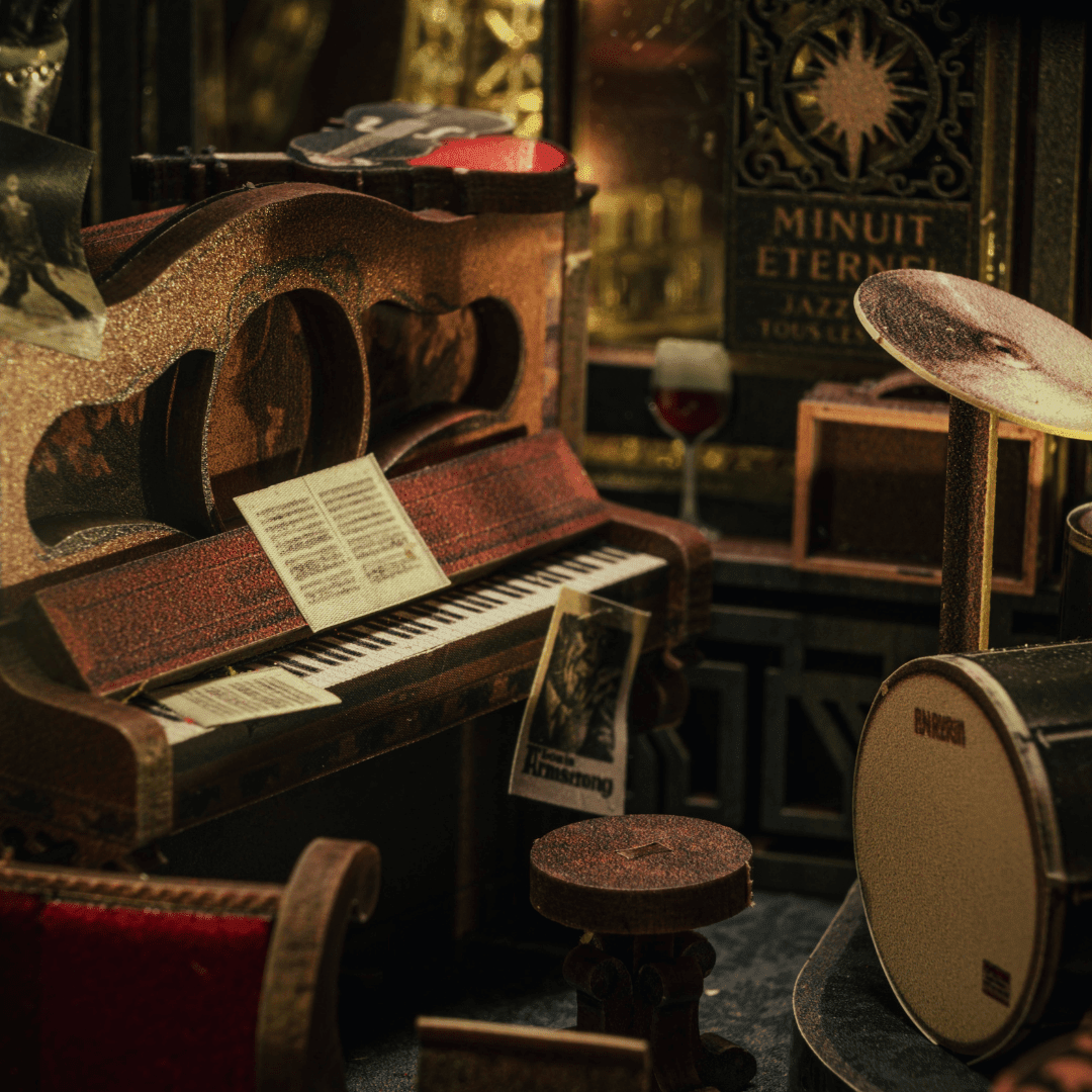 Eternal Midnight Paris Book Nook Kit | Collector’s Edition - Byanavrin Store