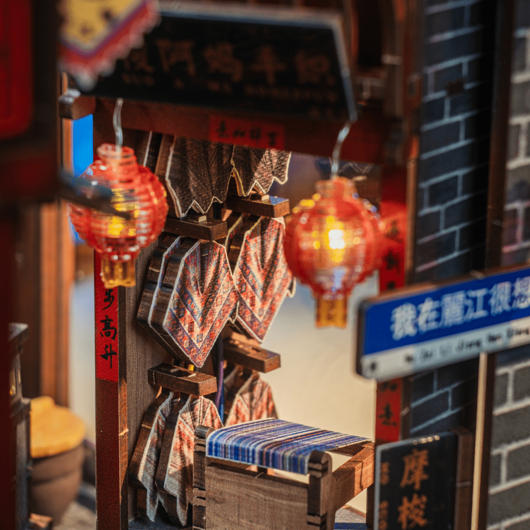 Lijiang Ancient Town Book Nook Kit - Byanavrin Store
