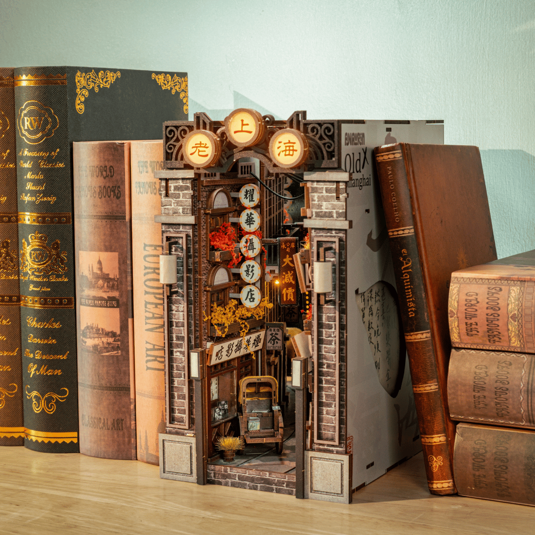 Old Shanghai Book Nook Kit | Exclusive Release - Byanavrin Store