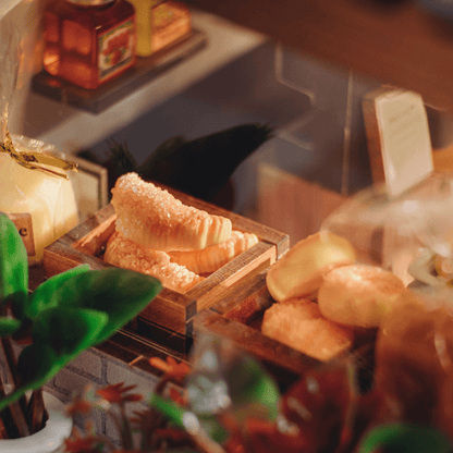 Ikseon - dong Hanok Bakery Miniature House Kit - Byanavrin Store