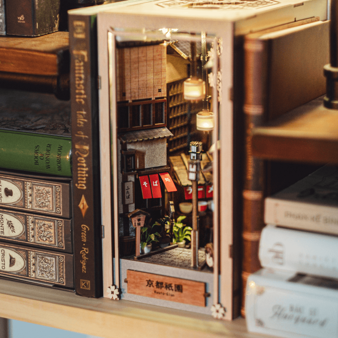 Kyoto Gion Book Nook Kit - Byanavrin Store