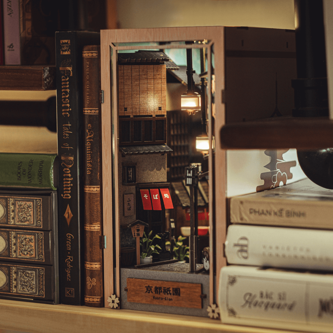Kyoto Gion Book Nook Kit - Byanavrin Store